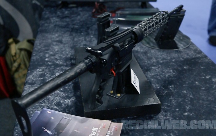 RECOILtv Shot Show 2017: Fostech Arms Raptor 3.5-Pound AR