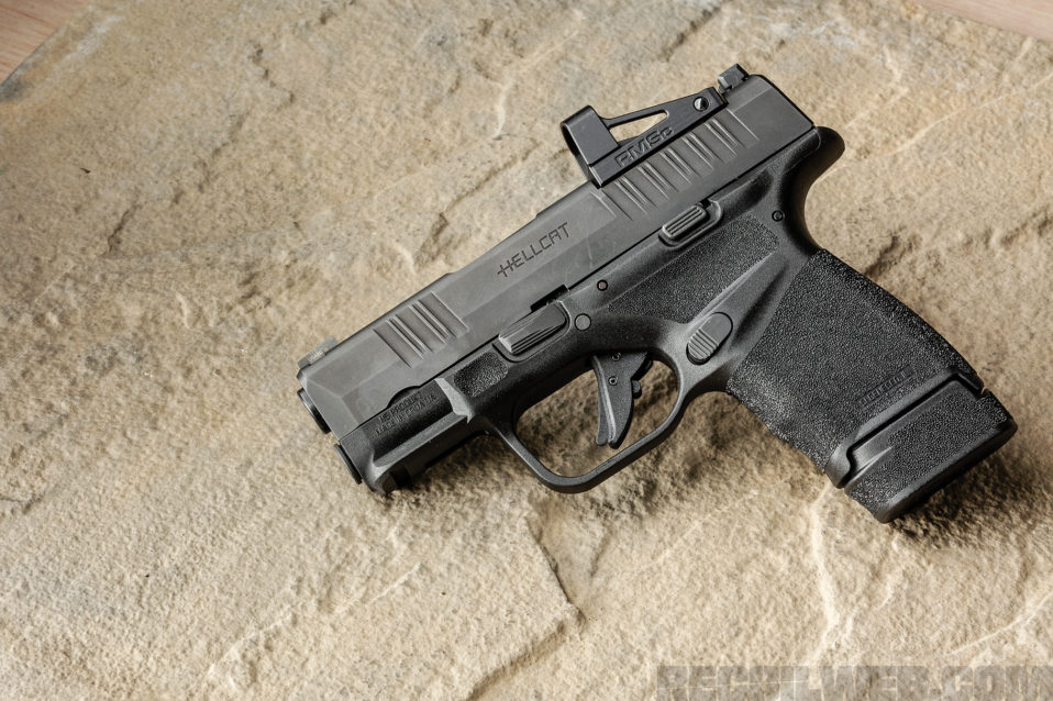 springfield-hellcat-review-new-17-round-magazines-recoil