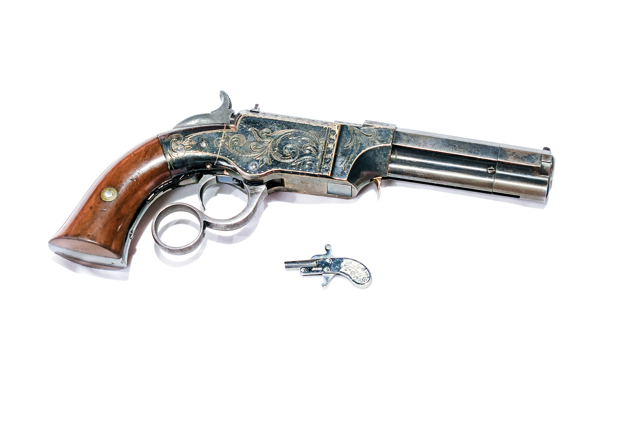 THE SMALLEST GUN OF THE WORLD ! (berloque pistol) 